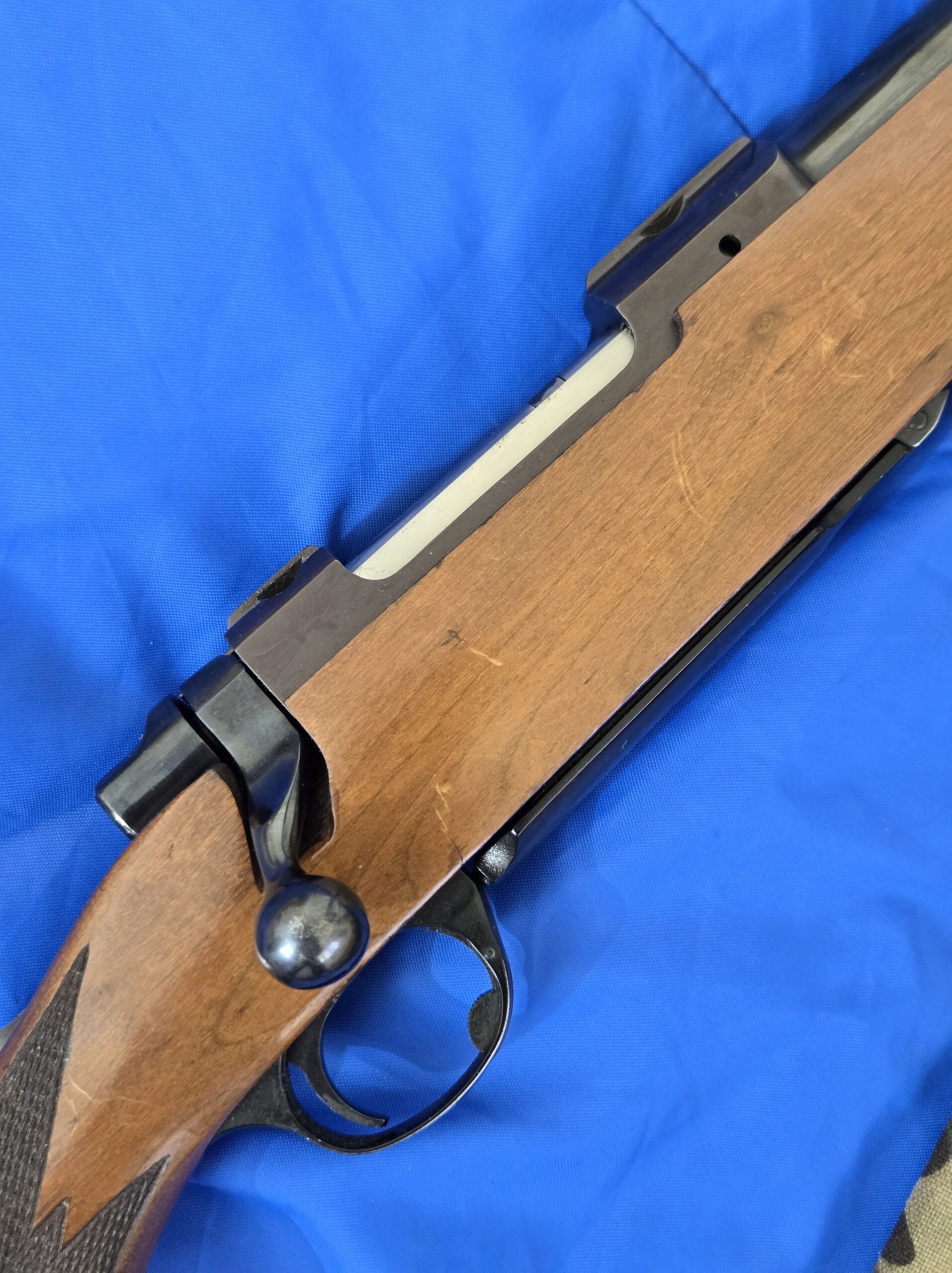 Built for Clean Shots and Quiet Confidence — Ruger M77 Bolt Rifle in 6mm Remington (24" Barrel) - Image 3