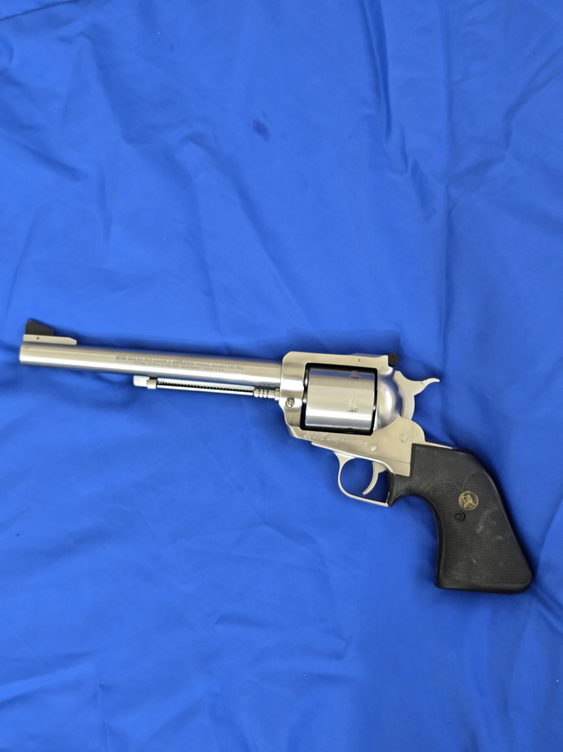 The Frontier Still Speaks — Ruger Super Blackhawk .44 Magnum 7.5" Brushed Stainless, Box & Papers - Image 4