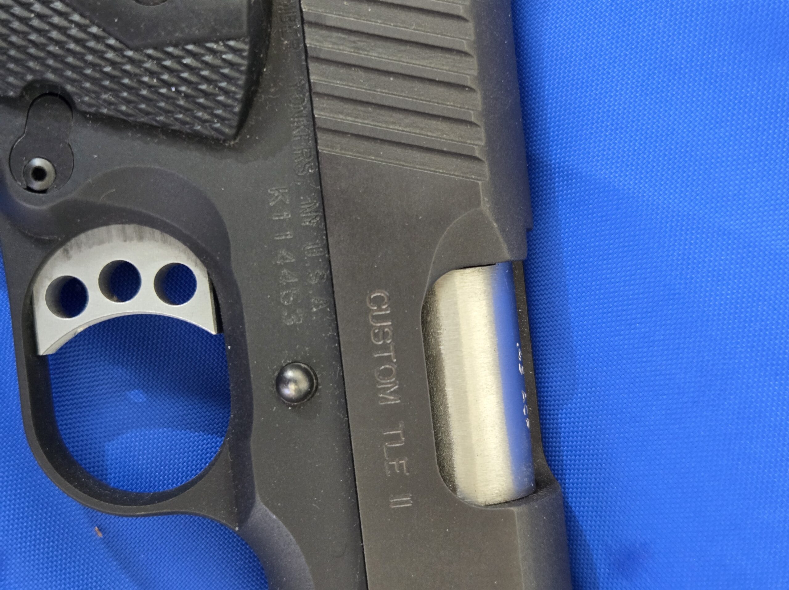 Confidence in Steel — Kimber Custom TLE II .45 ACP Original Case, Three Magazines - Image 8