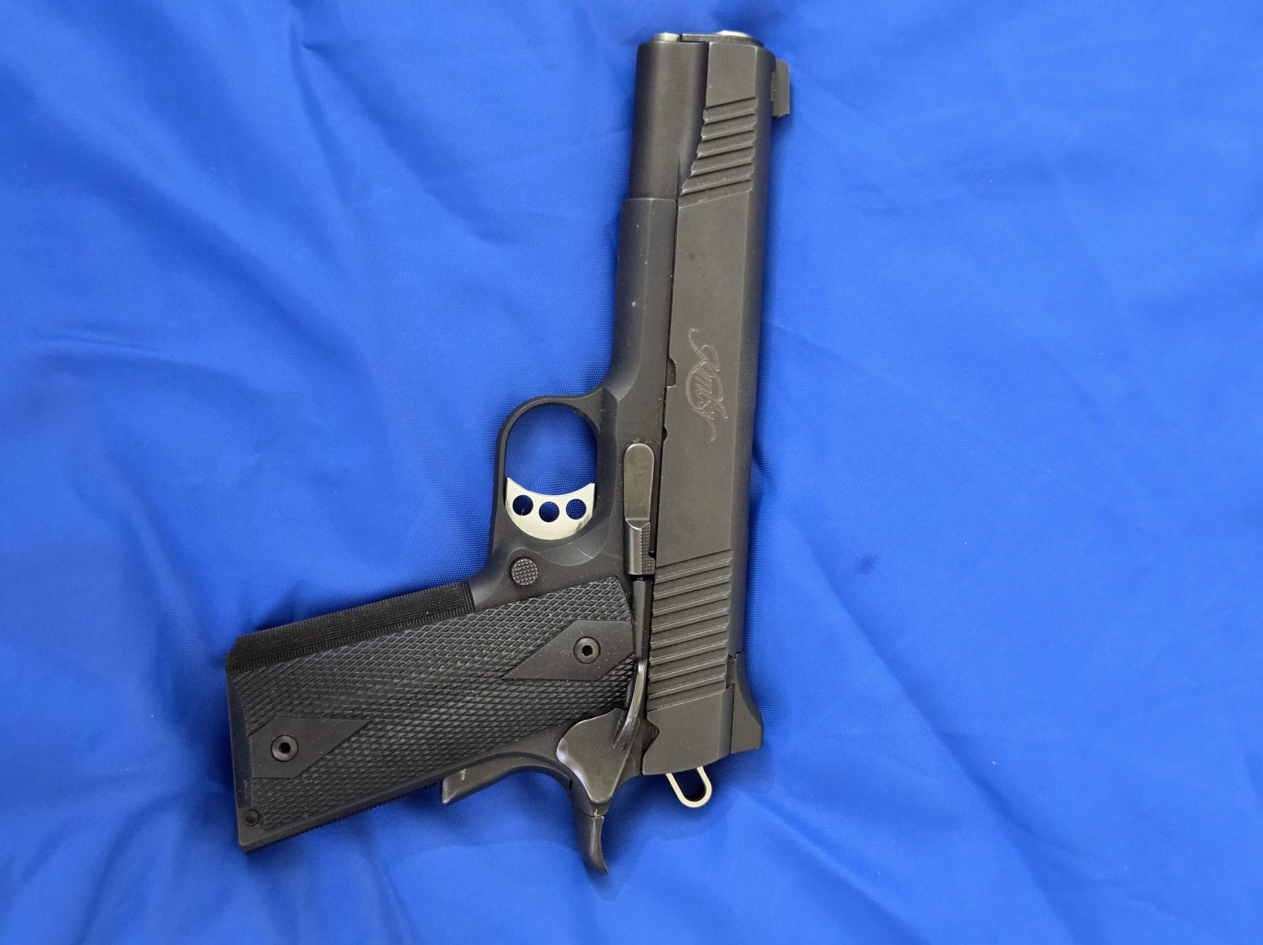 Confidence in Steel — Kimber Custom TLE II .45 ACP Original Case, Three Magazines - Image 6